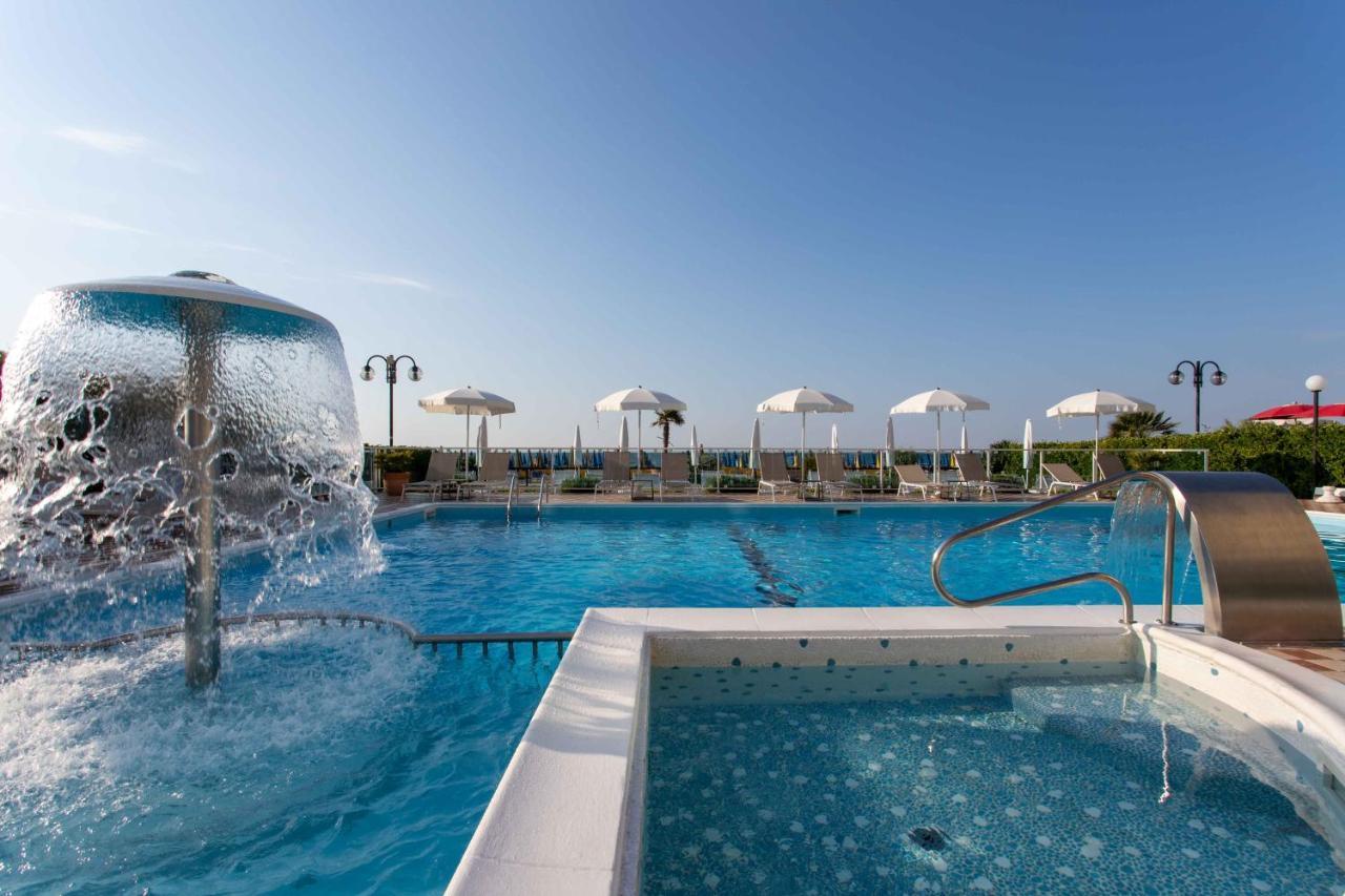 Hotel Mirafiori Lido di Jesolo Luaran gambar